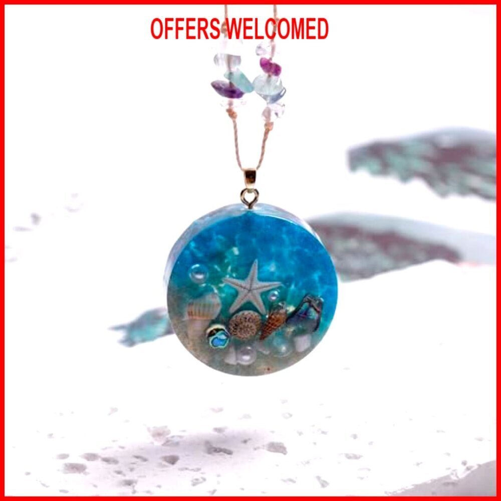 Ocean Theme Resin Pendant Necklace Starfish Seashell Adjustable Chain Boho Chic - Picture 5 of 8